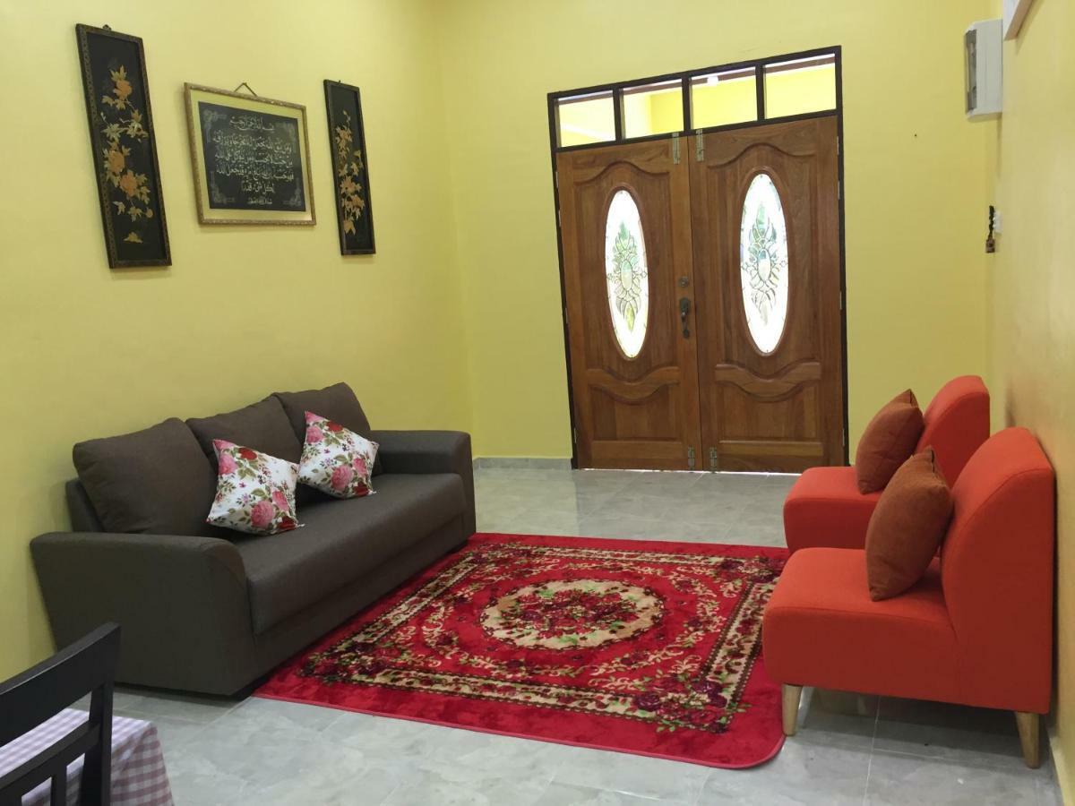 Homestay Talina Куала-Тренгану Экстерьер фото